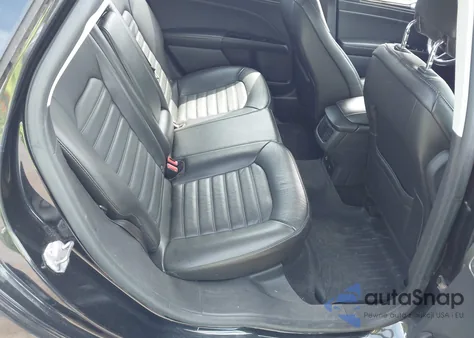 2013 Ford Fusion Hybrid Se z USA, uszkodzony, nr VIN 3FA6P0LU3DR380905